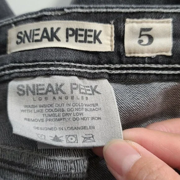 Sneak Peek Jeans Womens Size 5 Faded Black Whisker Wash Skinny Distressed Casual - Picture 4 of 12